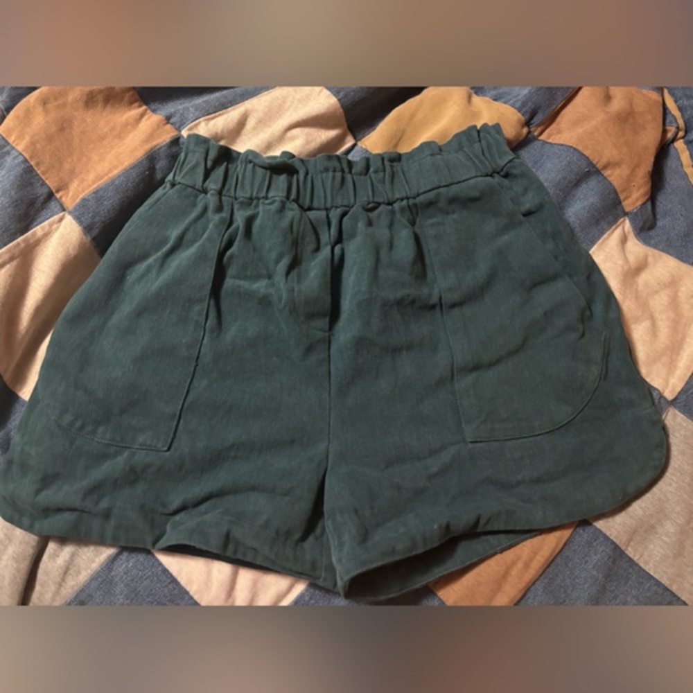 FRNCH High-Waist Forest Green Shorts